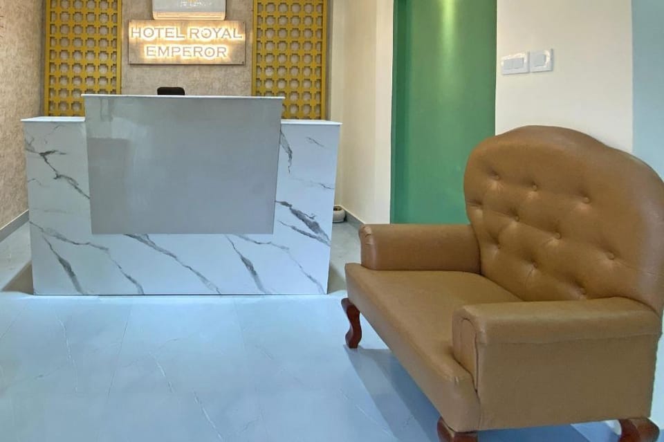 OYO 806 Hotel Royal Emperor Hotel in Kathmandu