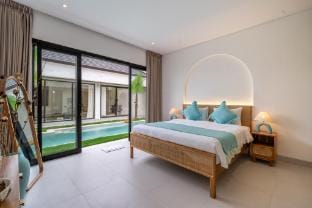 FerrenoV- Private Pool Paradise | Elegant 2BRVilla Villa in North Kuta
