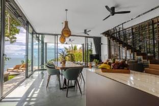 Villa Hin Butik - 4BR Elegant Seaview Villa in Ko Samui