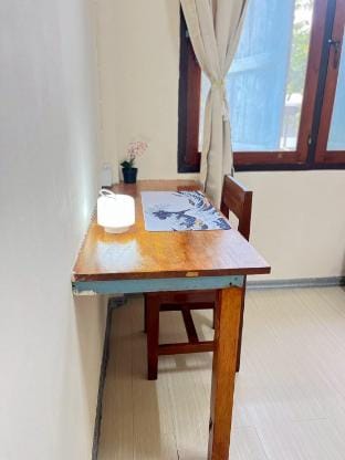 212 Cozy room with private balcony Vacation rental in Bangkok