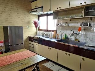 Sapporo 100㎡ Home/8 ppl/Japanese Garden&Subway/Ski Vacation rental in Sapporo