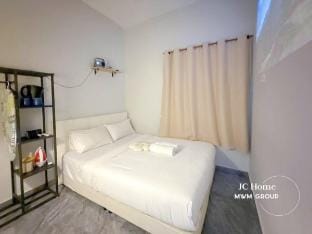 R6R4-1 min KSL Averyday Bus-stop Vacation rental in Johor Bahru