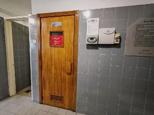 Jalan Alor 127 Ceylon Bukit Bintang Pavilion 4 Pax Vacation rental in Federal Territory of Kuala Lumpur