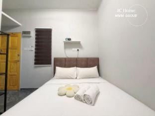 R6R7- 1 min KSL private bathroom Vacation rental in Johor Bahru
