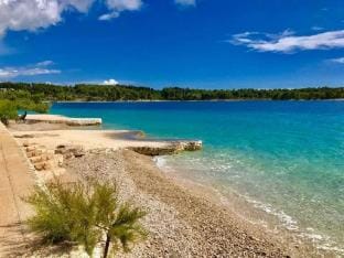 Apartment Lucy 2, Milna, Island Brac, Croatia Apartment in Split-Dalmatia County