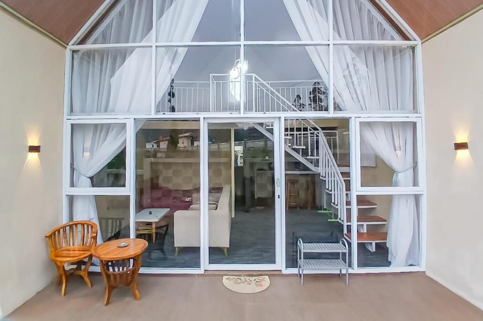 Danin Villa Syariah Dieng Mitra RedDoorz Hotel in Indonesia