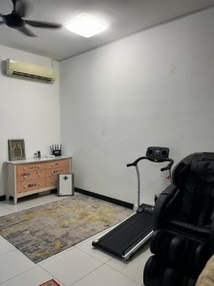 Puteri Elaisha Homestay Vacation rental in Selangor, Malaysia