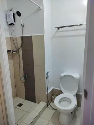 Tums MPlace Staycation 9th Floor Tower A Apartment in Quezon City
