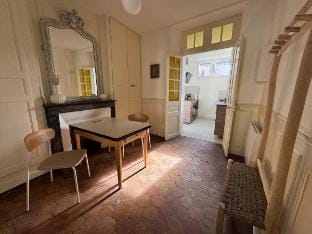 Odilon - Elegant suite for 2 - central Provins Vacation rental in Île-de-France