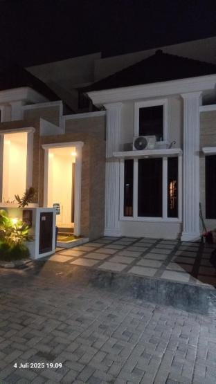 Villa Atlantis Feastpool Malang F5 Villa in East Java