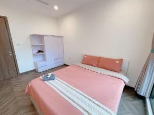 Vinhomes grand park 1 bedroom apartment pool view Apartment in Ho Chi Minh City