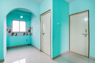 Hotel O Pinki Guest House Mukundapur Bus Stand Hotel in Kolkata