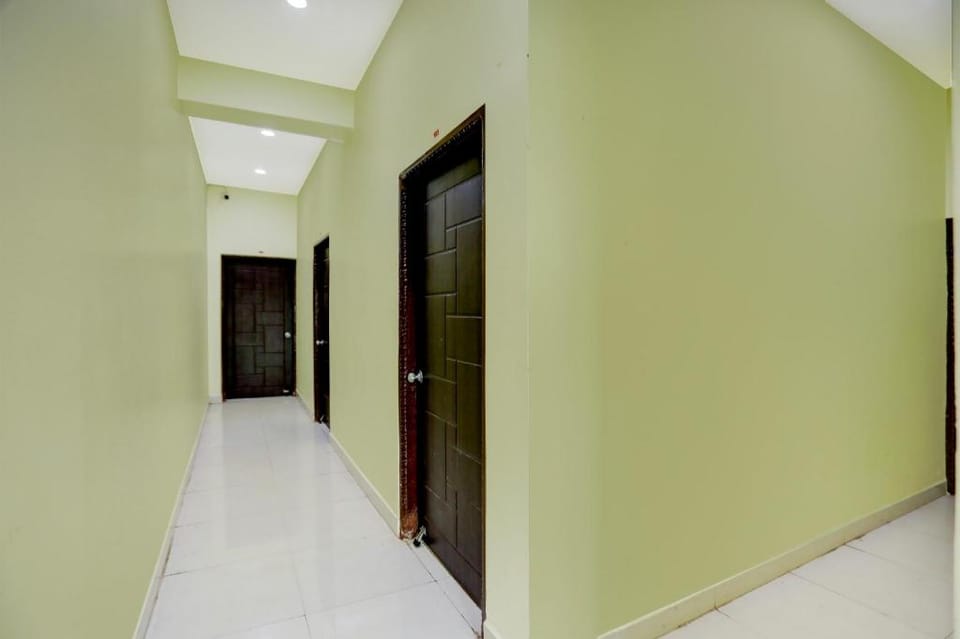 Super Hotel O Cuttack-Puri Bypass Crossway Formerly Anand Palace Hotel in Bhubaneswar