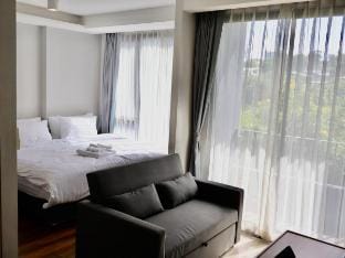 6th Avenue Surin Condominium Apartment in Choeng Thale