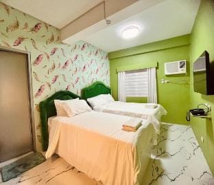 Stackey Hotel Twin Full Room Vacation rental in Olongapo