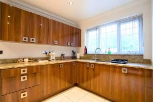 Runway House 5BR + Balcony + 3 Baths, HS2 JLR NEC Vacation rental in Marston Green