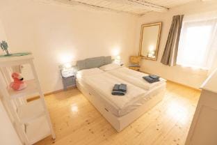 La Casetta delle Ragazze Ribelli Vacation rental in Canton of Ticino