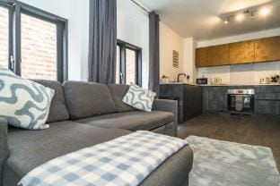 Opera Suite Apartment in Royal Tunbridge Wells