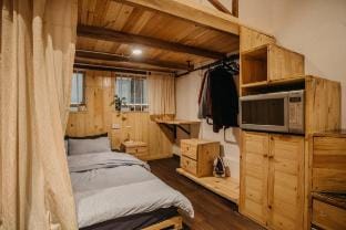 Bu Studio Bach Khoa Vacation rental in Hanoi