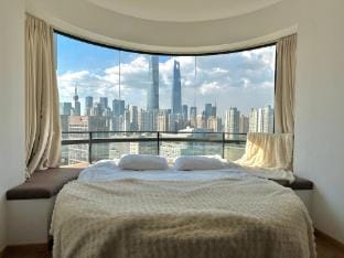 Zhome-HaiQi Garden Four Bedroom Apt with Bund View Apartment in Shanghai