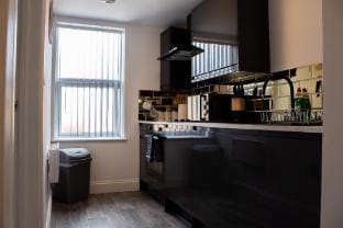 Ivy House Apartment in Boston