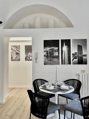 Exclusive haven of style and elegance in Moscova Vacation rental in Milan