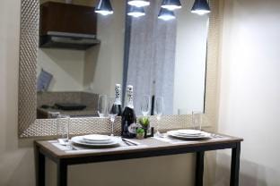Central Charm•Balcony•WIFI•Near to ALL Vacation rental in Lapu-Lapu City