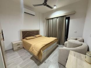 شقة من ثلاث غرف في مجمع مروج الزين في صلالة Apartment in Oman