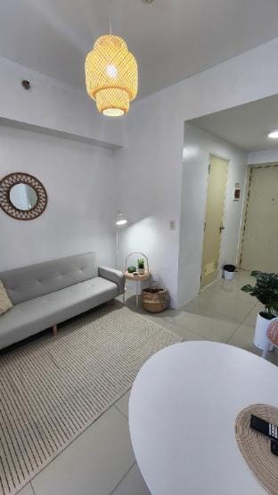 Homey 1 bedroom unit in the heart of Makati Vacation rental in Makati