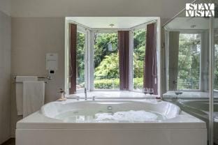 StayVista at Farview Presidential Suite Villa in Kerala