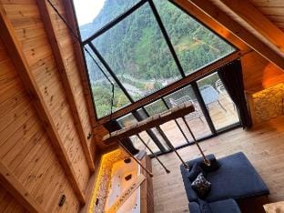 Sunshine Suit Bungalow (Mavi) Vacation rental in Georgia