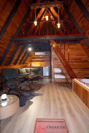 Caucasian Bungalow tulip Vacation rental in Georgia