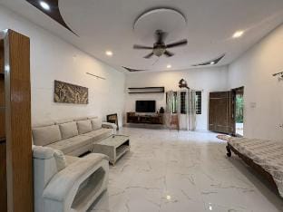 Kerala Nest Farms Pool – Moinabad By Homeyhuts Farm Stay in Hyderabad