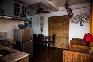 G Apartment: Suite Vacation rental in Central Visayas