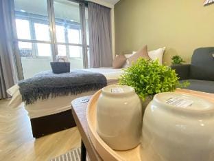 Wuchang Street《西門町｜四人房｜捷運6號出口步行8分鐘》705[僅限國外旅客入住] Vacation rental in Taipei City