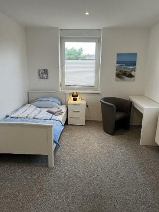 Monteurwohnung in Peine Woltorf bis 5 Pers.  Apartment in Lower Saxony, Germany