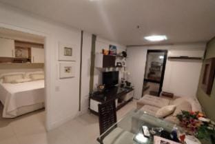 Flat em Copacabana com vaga de garagem 24 horas  Apartment in Rio de Janeiro