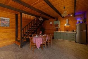 Charming cabin with view and outdoor seating Vacation rental in Jeddah
