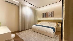 Modern Elegant Suite  Master BR+Hotel-Style Living Vacation rental in Jeddah