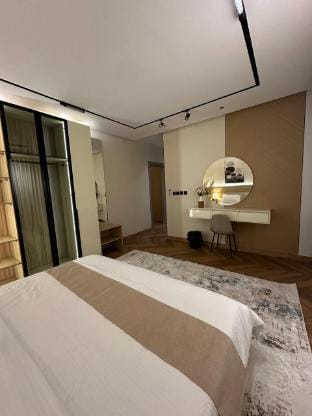 Modern Suite 1 Bedroom & Living Room Hotel Style Apartment in Jeddah