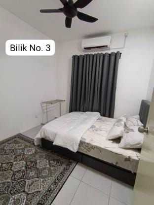 Homestay AinulZahra - Muslim Only Vacation rental in Perak Tengah District