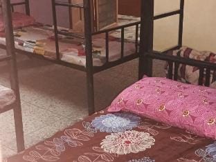 Budget-Friendly Boys Dorm Vacation rental in Lucknow