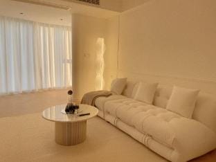 Zhome- Riverside Luxury Apartment Apartment in Shanghai