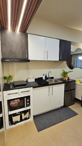 Cozy Studio with City/Sea View across Abreeza Mall Apartment in Davao City
