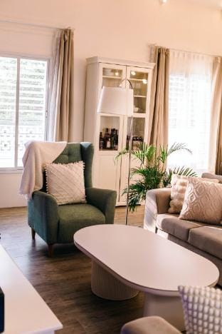 The White Cottage Amadeo with Pool and Firepit Vacation rental in Tagaytay