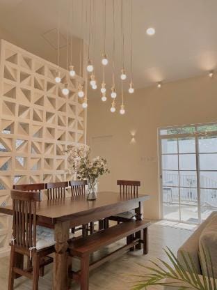 The White Cottage Amadeo with Pool and Firepit Vacation rental in Tagaytay