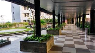 New Furnished Comfy 2BR Nifarro Park By Travelio Apartment in South Jakarta City