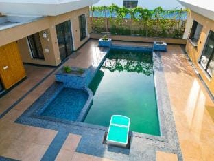 Varenasvi Farm One Bedroom Vacation rental in Haryana