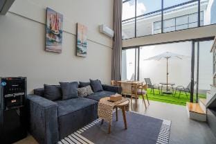 Wolu Loft 28 - 1BR North Canggu Apartment in North Kuta