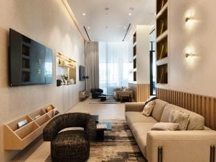 Aesthetic 1BR - Berkeley Place Vacation rental in Dubai